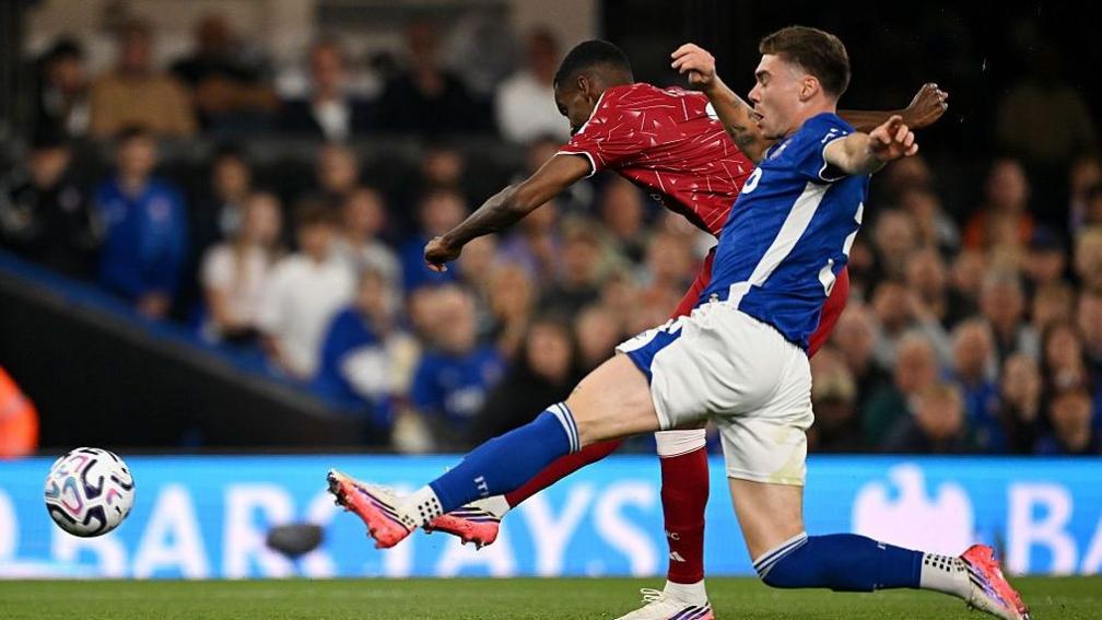 Alexander Isak Torments Ipswich as Iraola Lands His First Liverpool Win 9 Alexander Isak Torments Ipswich as Iraola Lands His First Liverpool Win — Alexander Isak, Liverpool FC, Ipswich Town