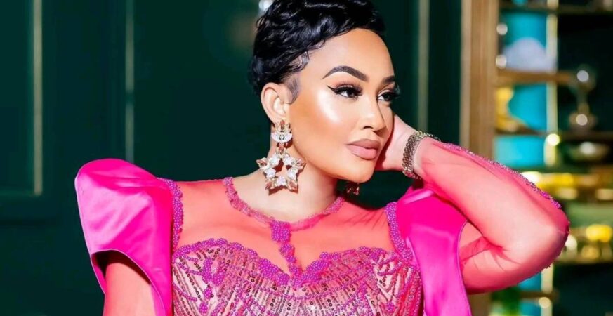 Champagne or Charity? Full Figure Calls Out Zari Hassan's Birthday Glamour 9 Champagne or Charity? Full Figure Calls Out Zari Hassan's Birthday Glamour