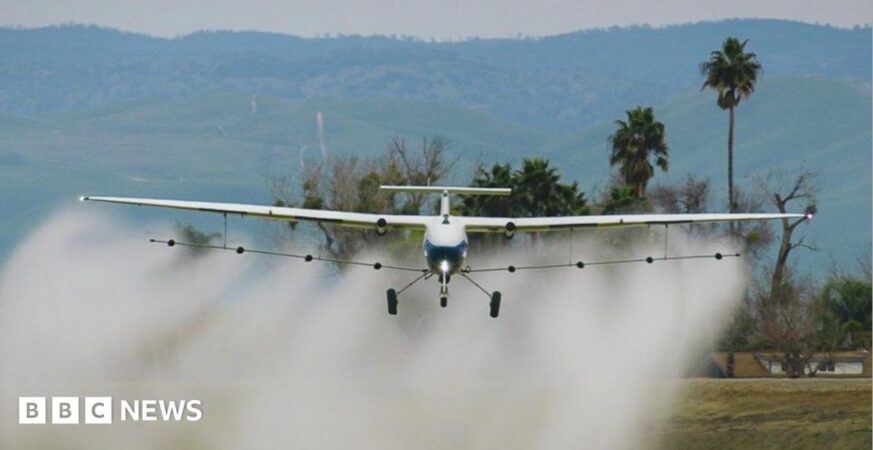 No Pilot, No Problem: The Silent Race to Put Self-Flying Planes in the Sky 7 No Pilot, No Problem: The Silent Race to Put Self-Flying Planes in the Sky