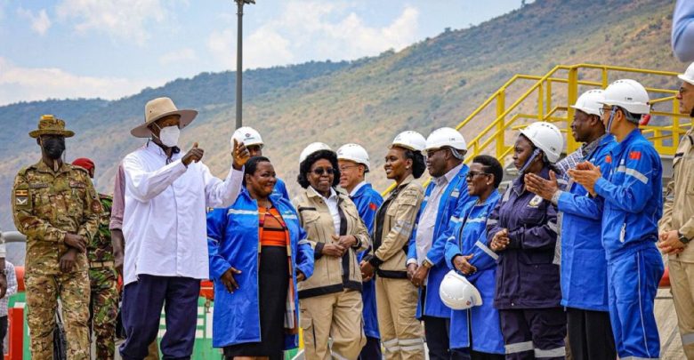 Uganda's Oil Dream Is Almost Reality: $7 Billion In, First Crude On the Horizon — news update